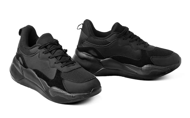 Basketball shoes